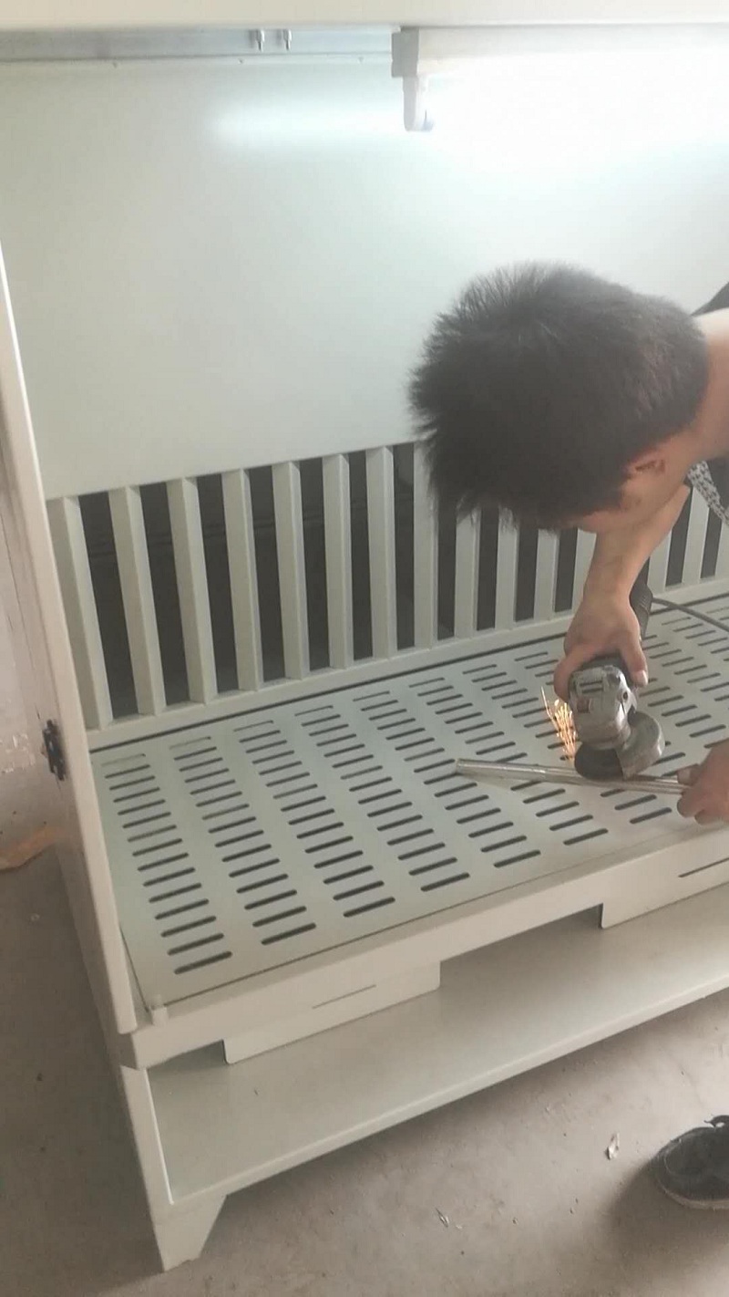 打磨除塵工作臺怎么維護？
